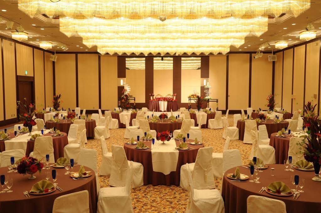 Hotel Crown Palais Kofu Luaran gambar