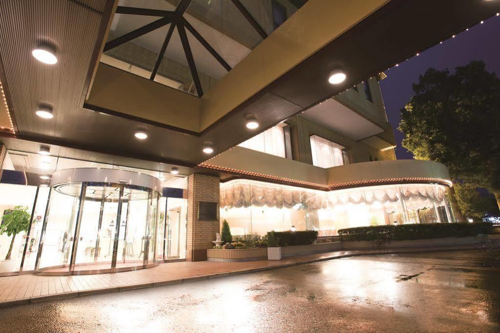 Hotel Crown Palais Kofu Luaran gambar